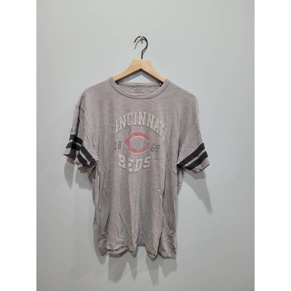 Cincinnati Ohio baseball grey weathered tee
